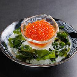 【札幌すすきのグルメ！豪華海鮮丼を堪能！】 「いくらの醤油漬け」